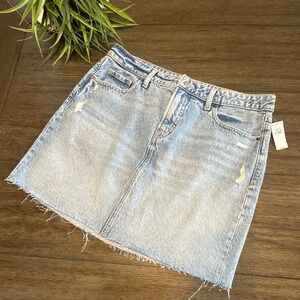 Old Navy Women's Size 12 Denim Skirt Mid Rise Frayed Hem Jean Skirt Light Wash